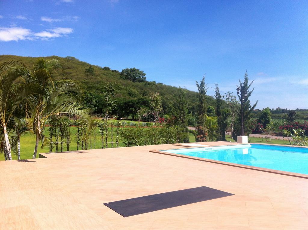 Santosha- Health&Lifestyle Resort Pakchong Exterior photo